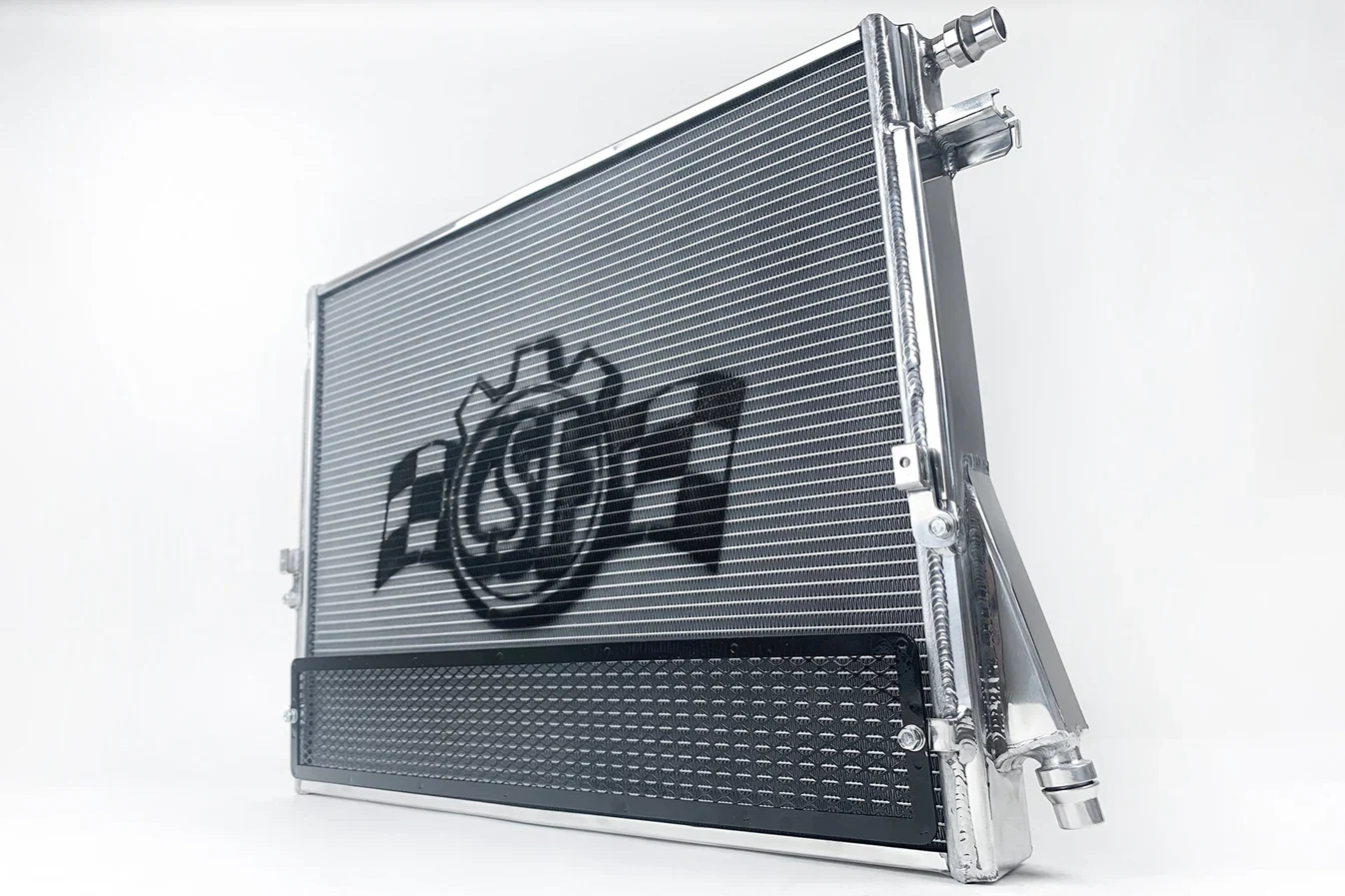 CSF GR SUPRA / BMW G-SERIES HIGH-PERFORMANCE HEAT EXCHANGER W/ ROCK GUARD - Image 4
