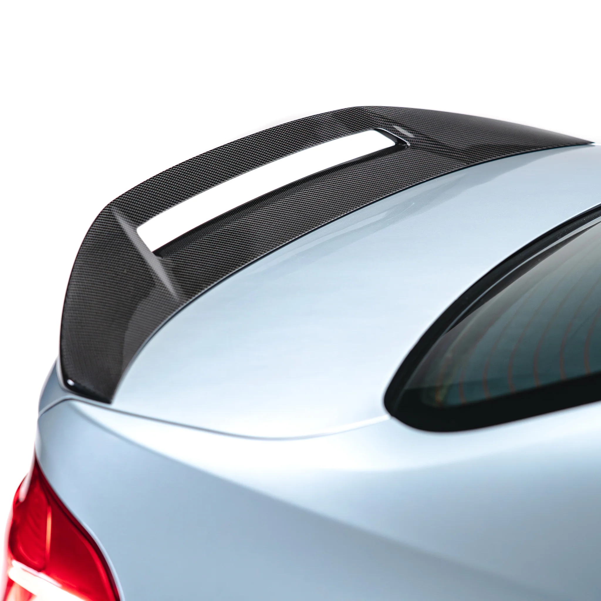 BMW F80 M3 PREPREG SPOILER FINAL EDITION - Image 4