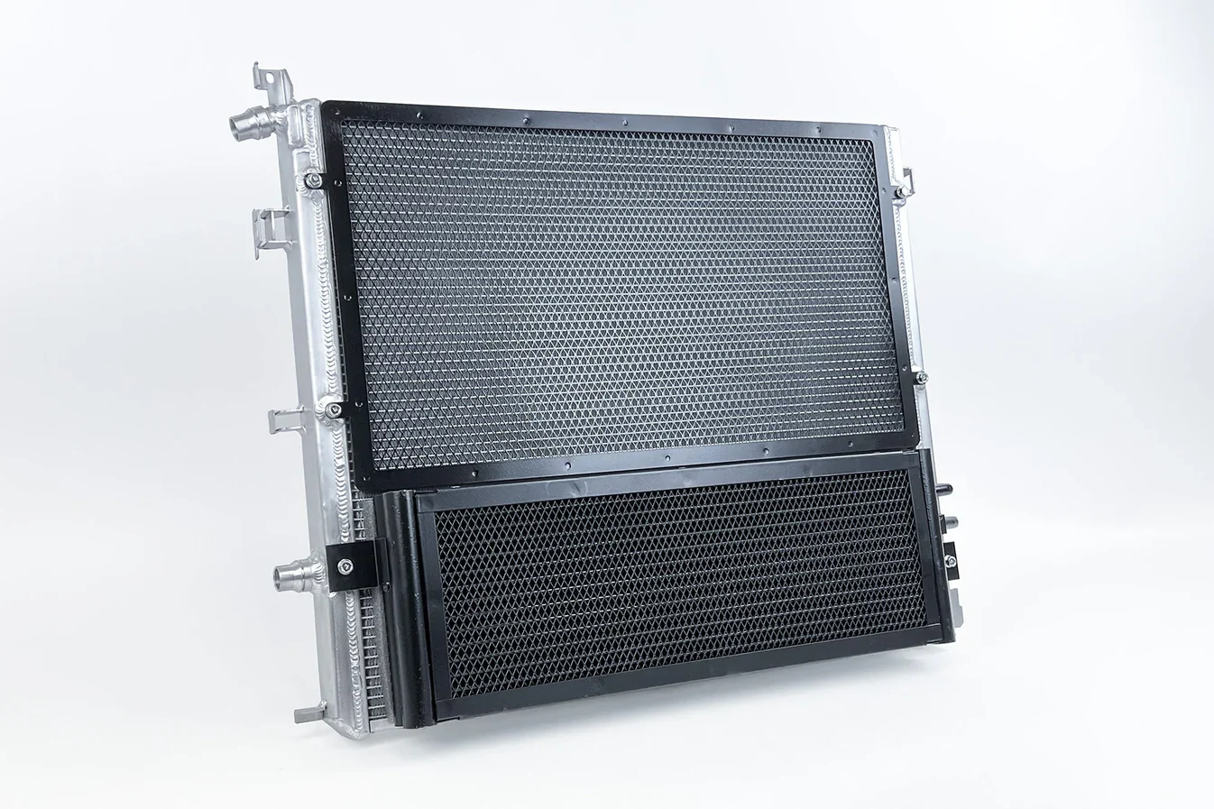 CSF BMW F9X X3M / X4M PERFORMANCE COOLING MODULE (HEAT EXCHANGER + TRANS COOLER) - Image 2