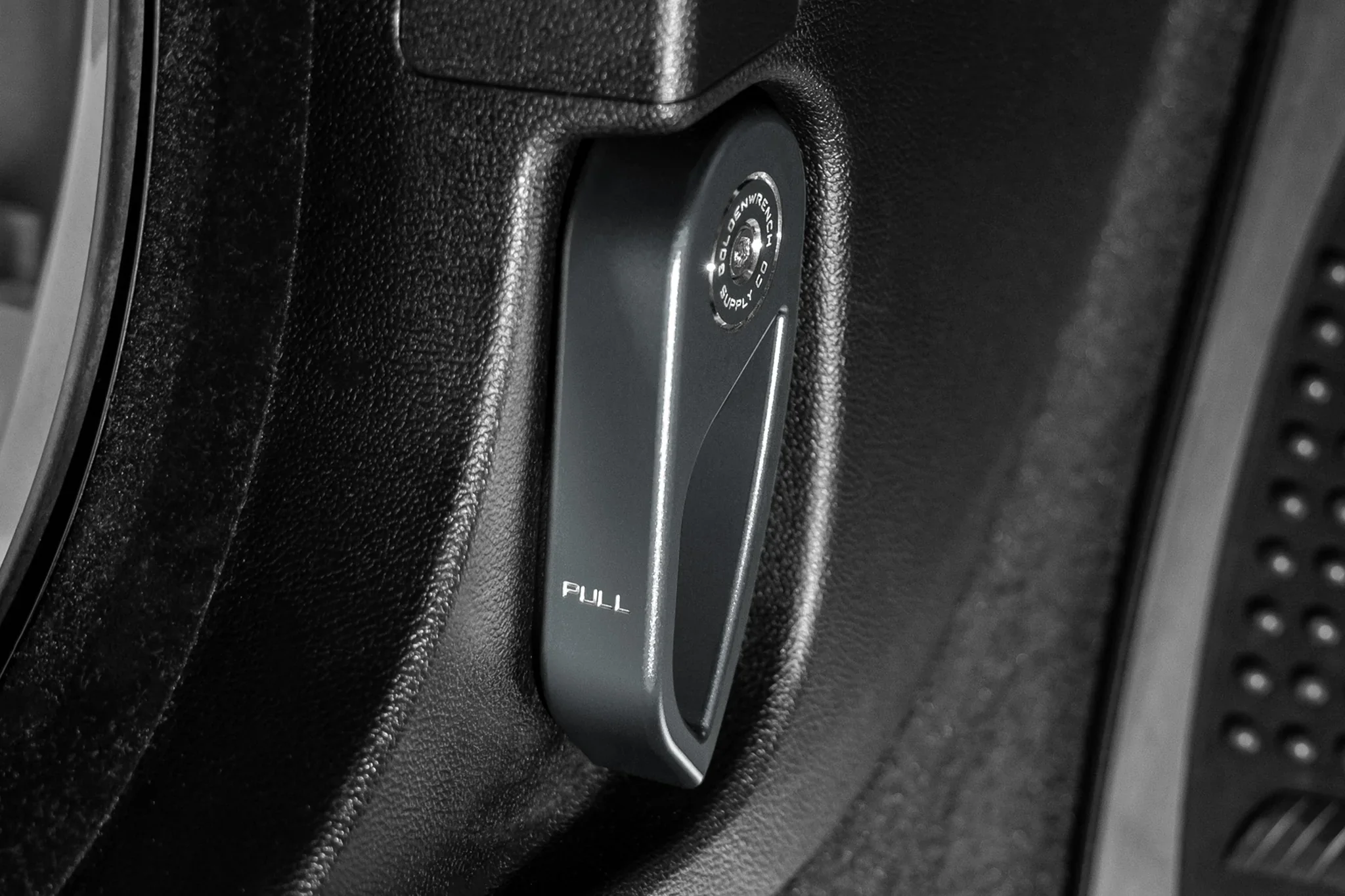 BMW M CAR E9X SERIES BLACKLINE PERFORMANCE EDITION HOOD LATCH HANDLE (LHD) - Image 2