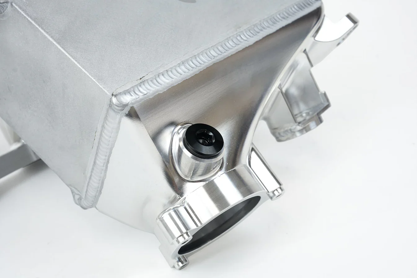 CSF BMW G9X M5 HIGH-PERFORMANCE CHARGE-AIR COOLERS - Image 16