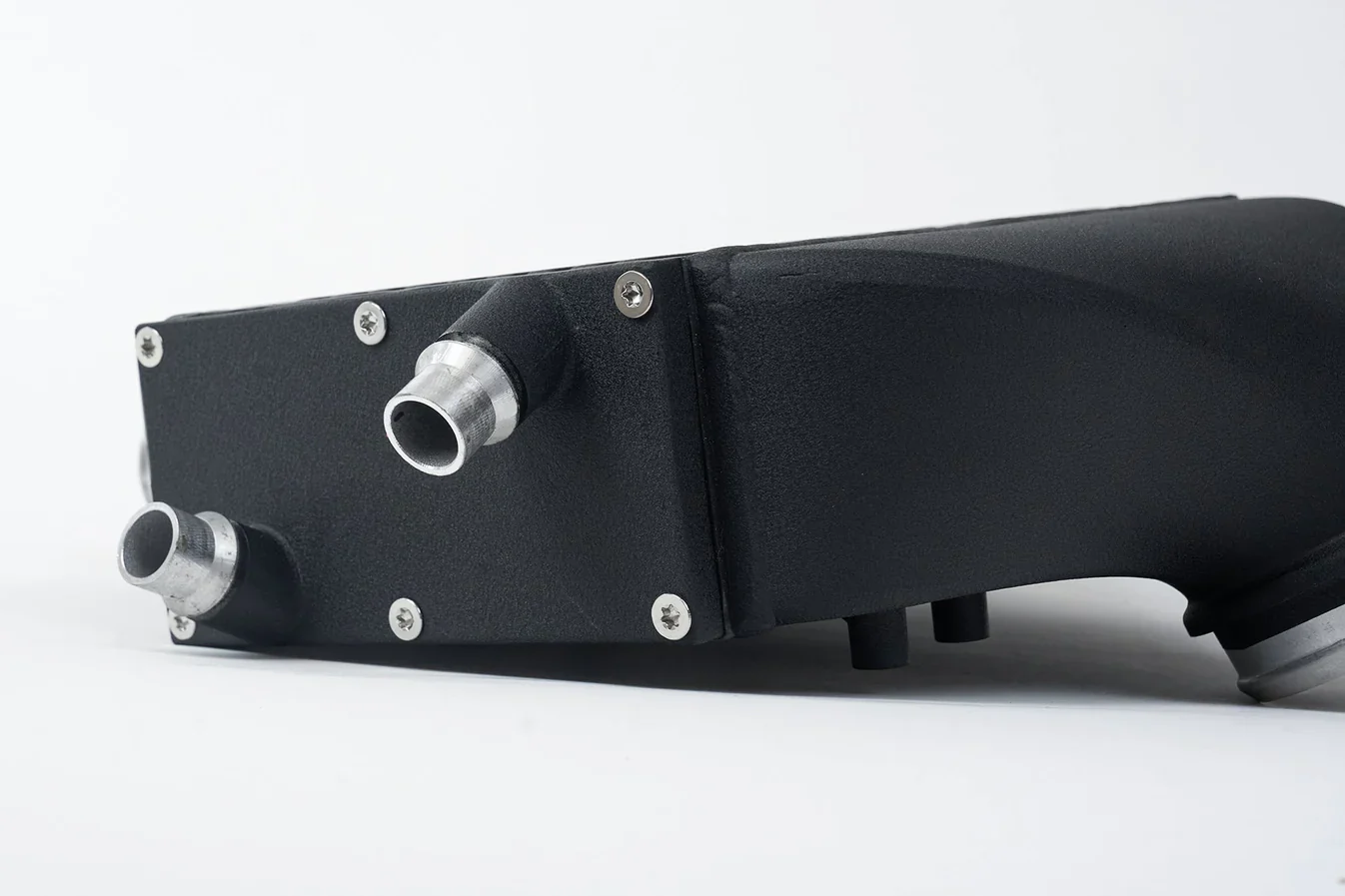 CSF BMW F8X M3 / M4 / M2 COMP TOP MOUNT CHARGE-AIR-COOLER - Image 4