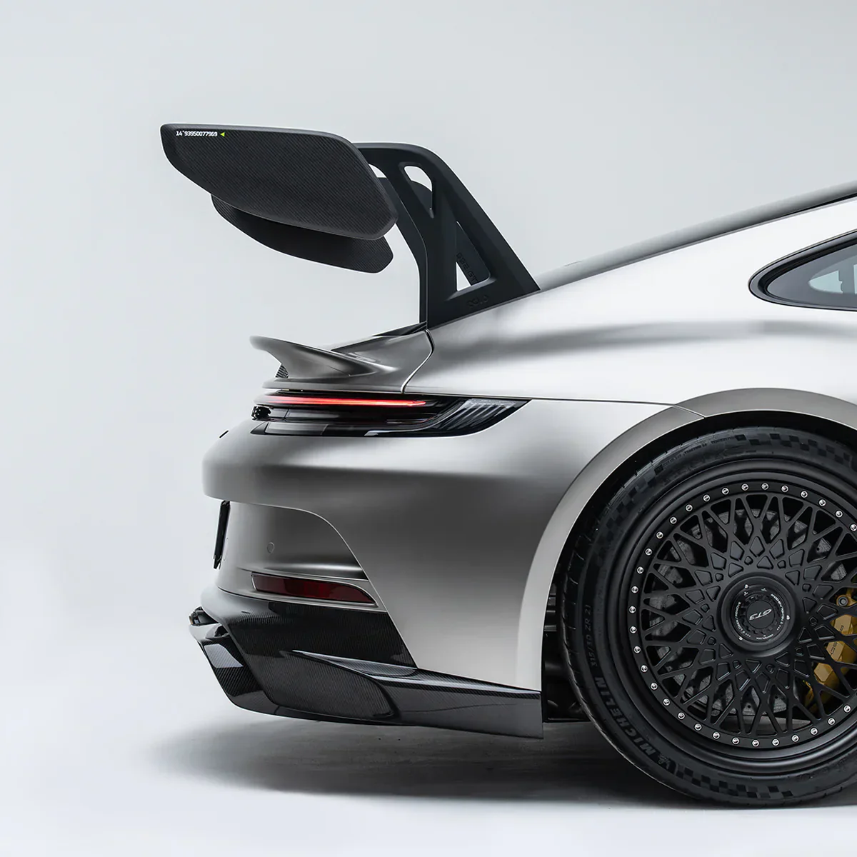 PORSCHE 992.1 GT3 PREPREG REAR APRON PANEL - Image 5
